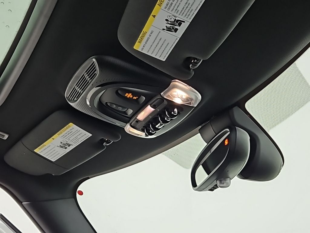 Thumbnail: 2021 MINI Cooper Clubman - 17