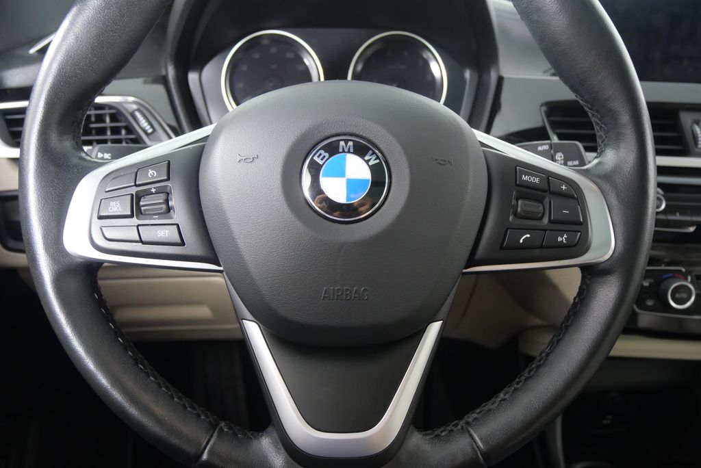 2022 BMW X1 xDrive28i 18