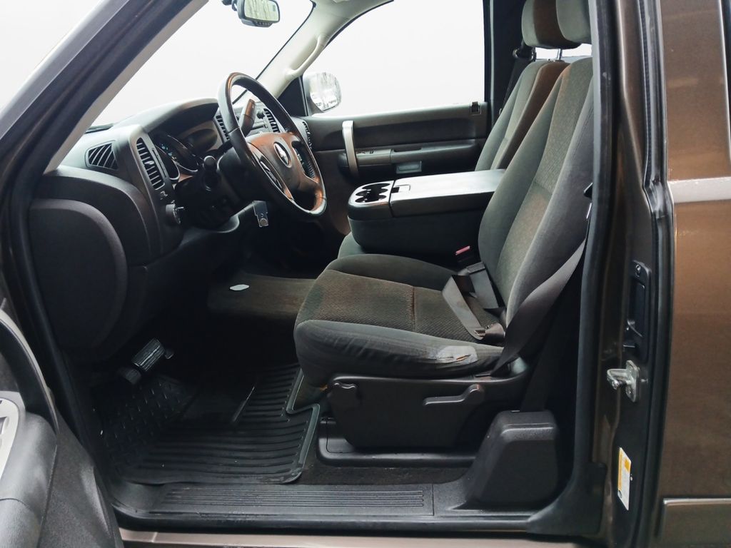 Used Car 2007 Chevrolet Silverado 1500  Lt For Sale Under $12,000 In Austin, Texas