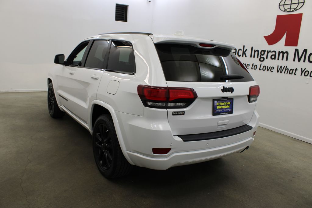 used 2022 Jeep Grand Cherokee WK car, priced at $26,499