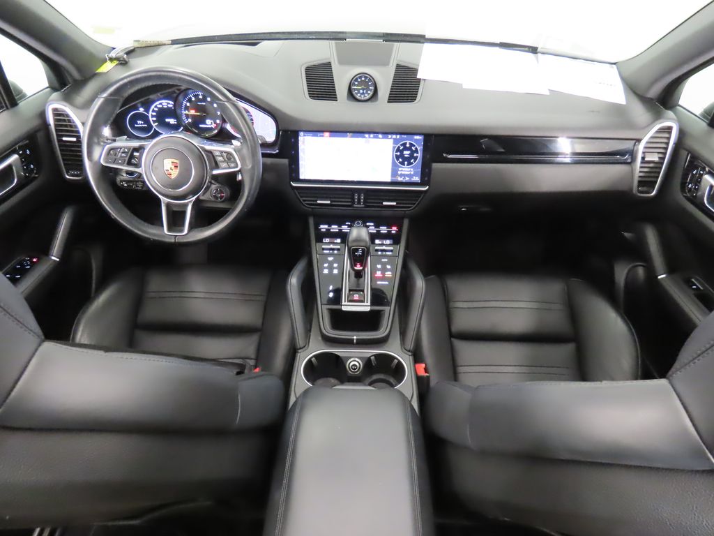 Thumbnail: 2019 Porsche Cayenne - 15