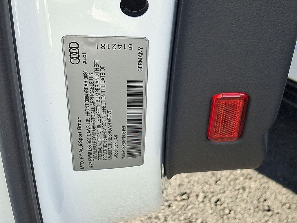 Thumbnail: 2023 Audi RS 7 - 27