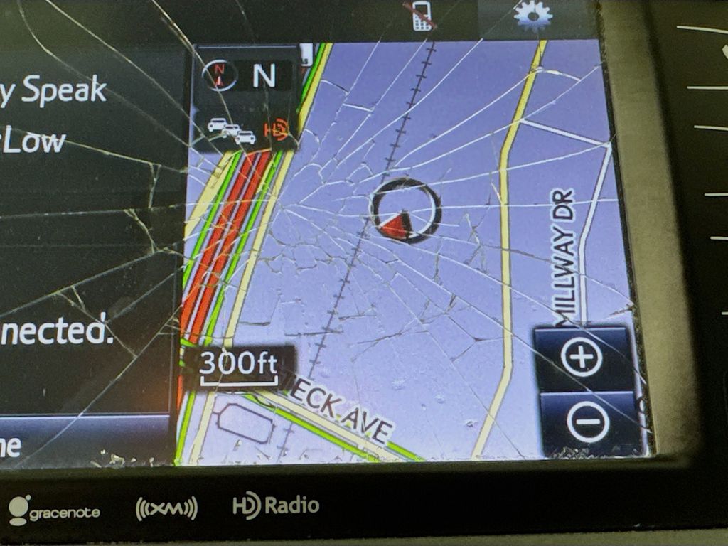 Used Car 2018 Toyota Highlander  Xle For Sale Under $25,000 In Austin, Texas