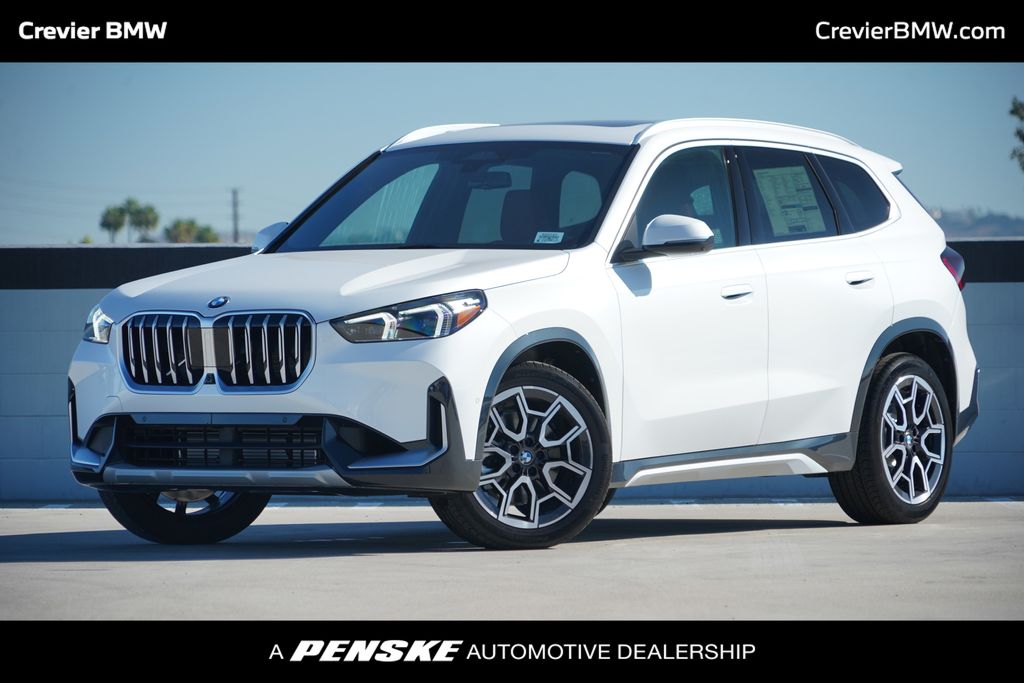 Thumbnail: 2027 BMW X1 - 1