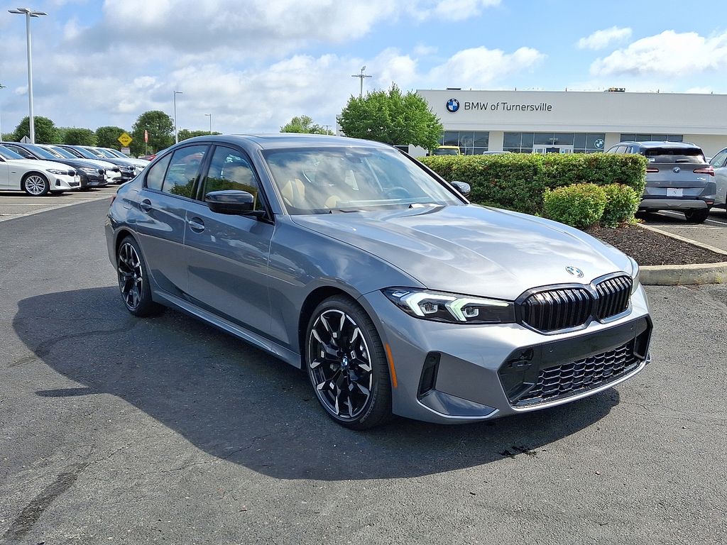 Thumbnail: 2025 BMW 3 Series - 2