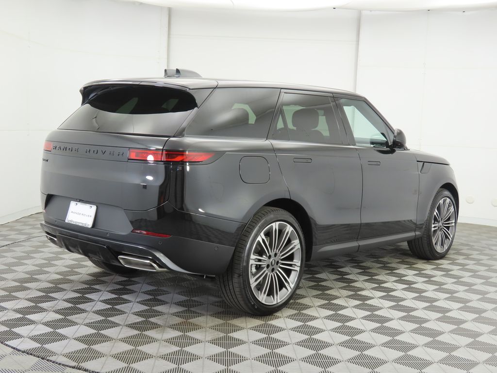 Thumbnail: 2025 Land Rover Range Rover Sport - 5