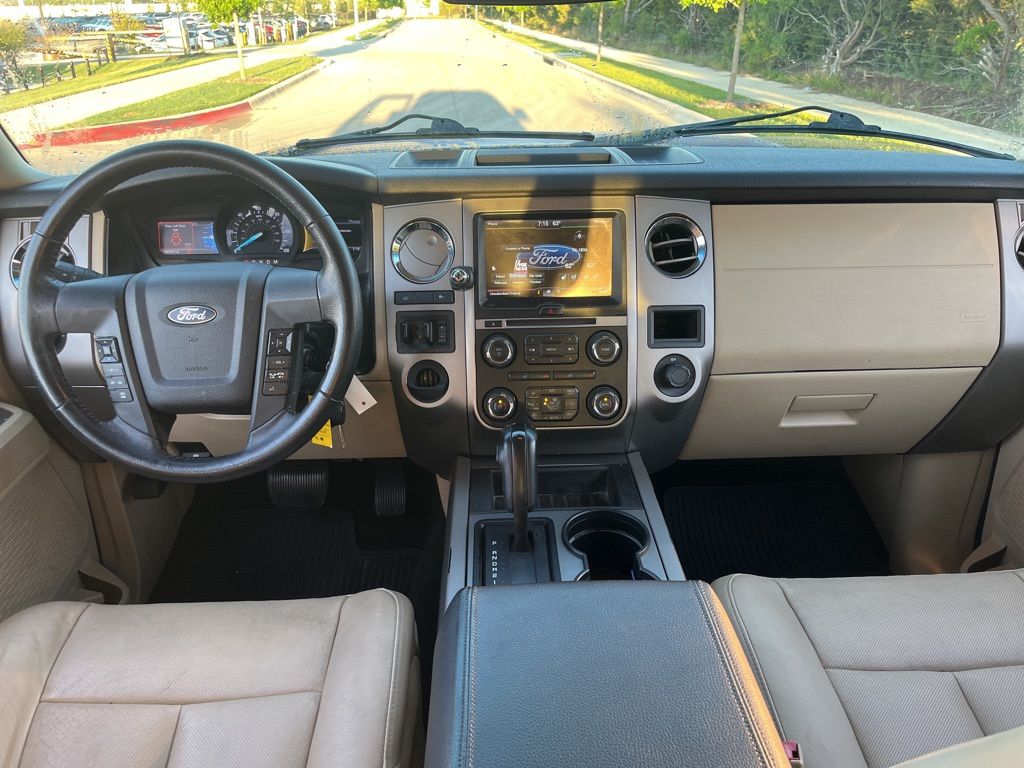 2015 Ford Expedition XLT 15