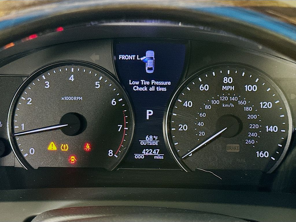 Thumbnail: 2016 Lexus LS - 12