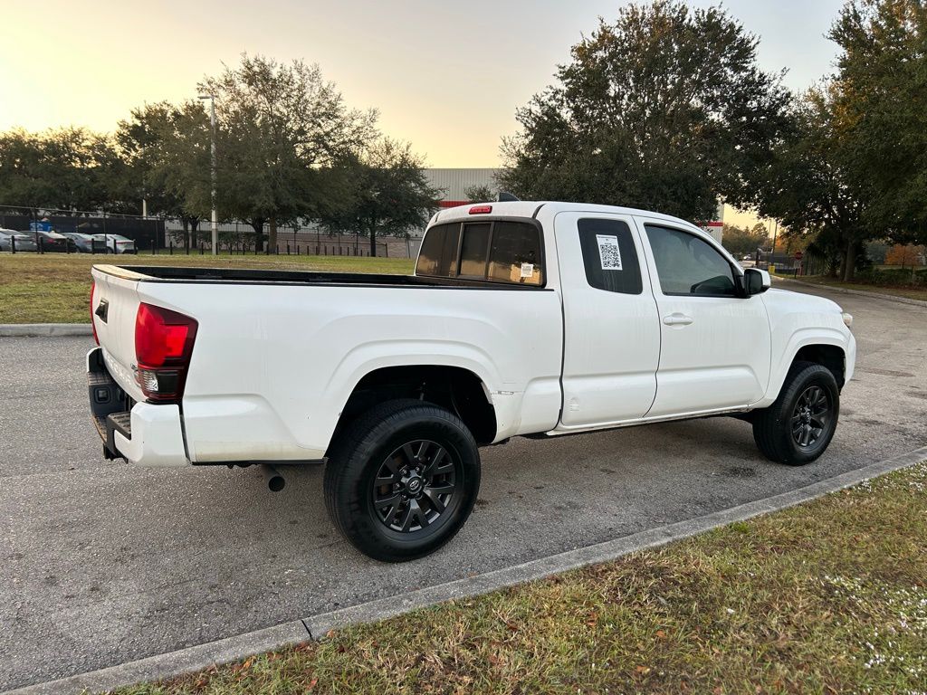 Thumbnail: 2021 Toyota Tacoma - 5