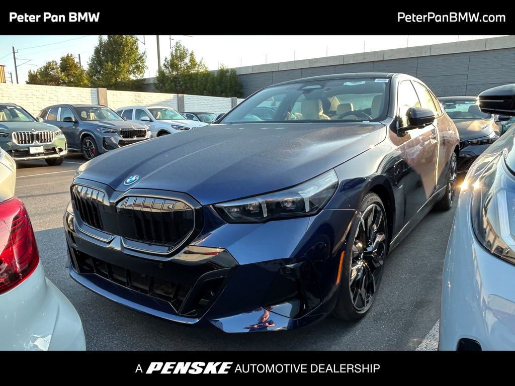 Thumbnail: 2026 BMW 5 Series - 1