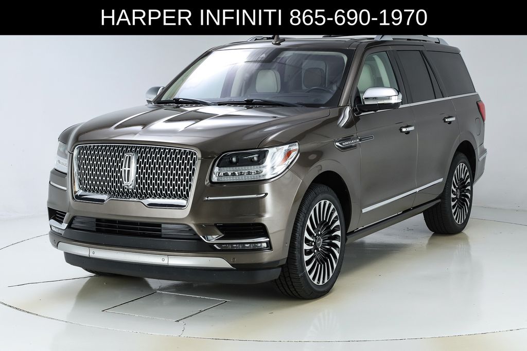 Chroma Molten Gold Metallic 2019 Lincoln Navigator SUV / Crossover Four-Wheel Drive Automatic