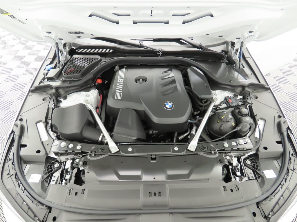 Thumbnail: 2026 BMW 5 Series - 30