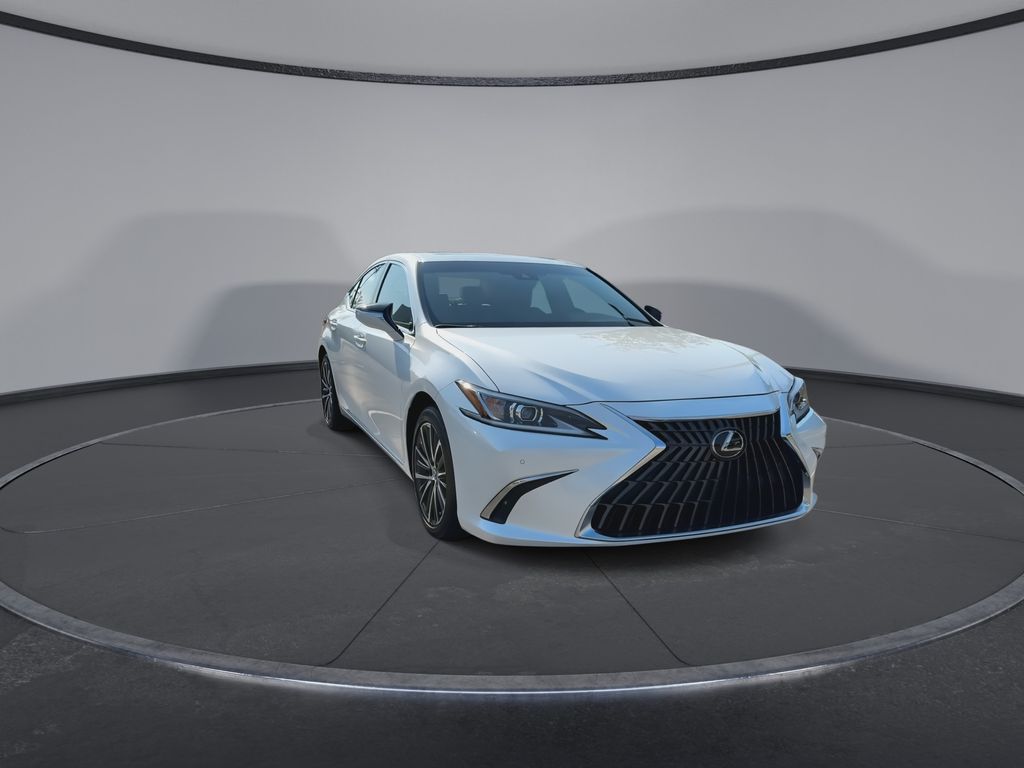 Thumbnail: 2025 Lexus ES - 3