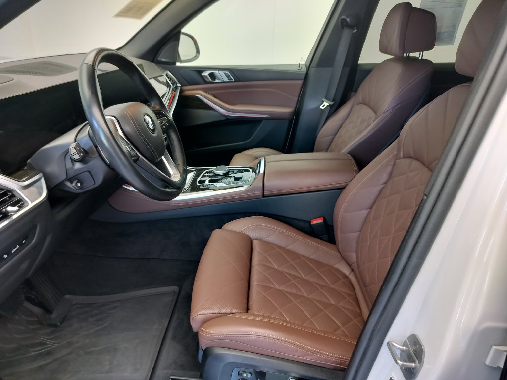 Thumbnail: 2024 BMW X5 - 7
