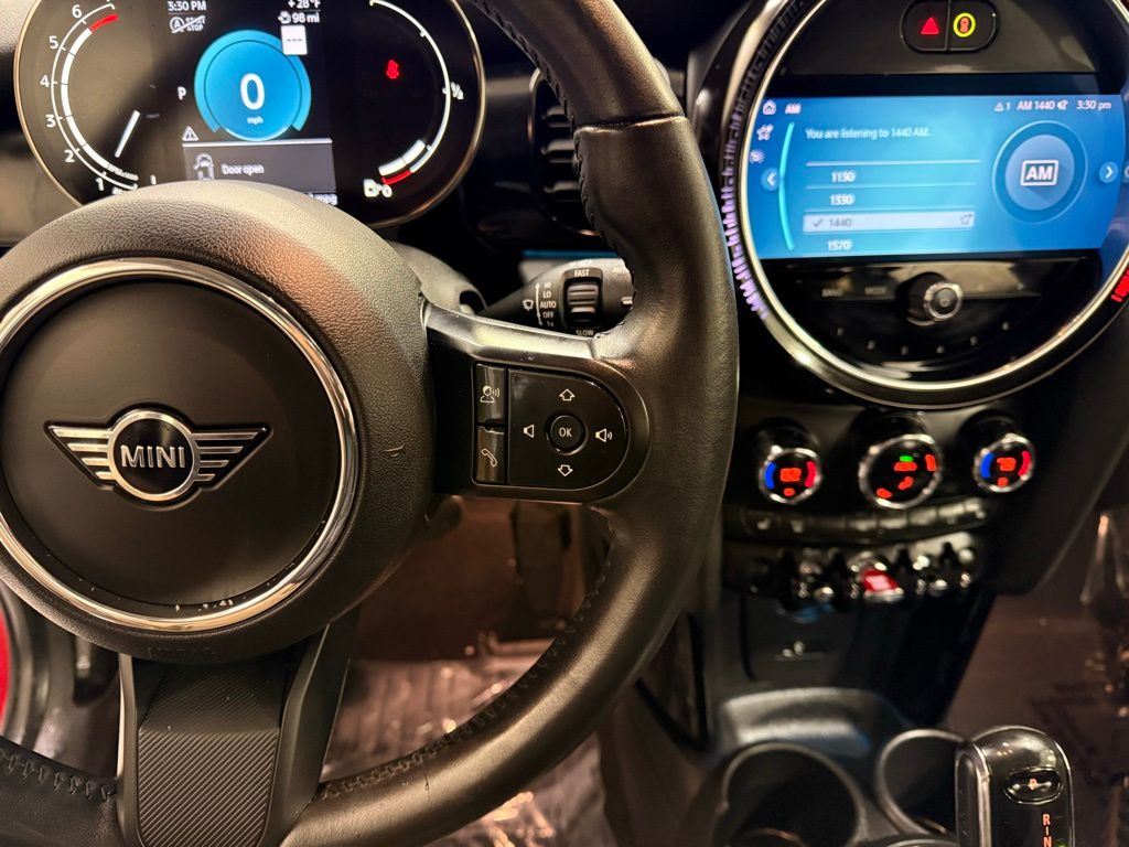 Thumbnail: 2022 MINI Cooper - 14