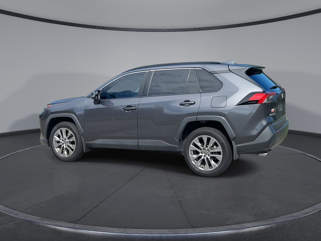 Thumbnail: 2022 Toyota RAV4 - 6
