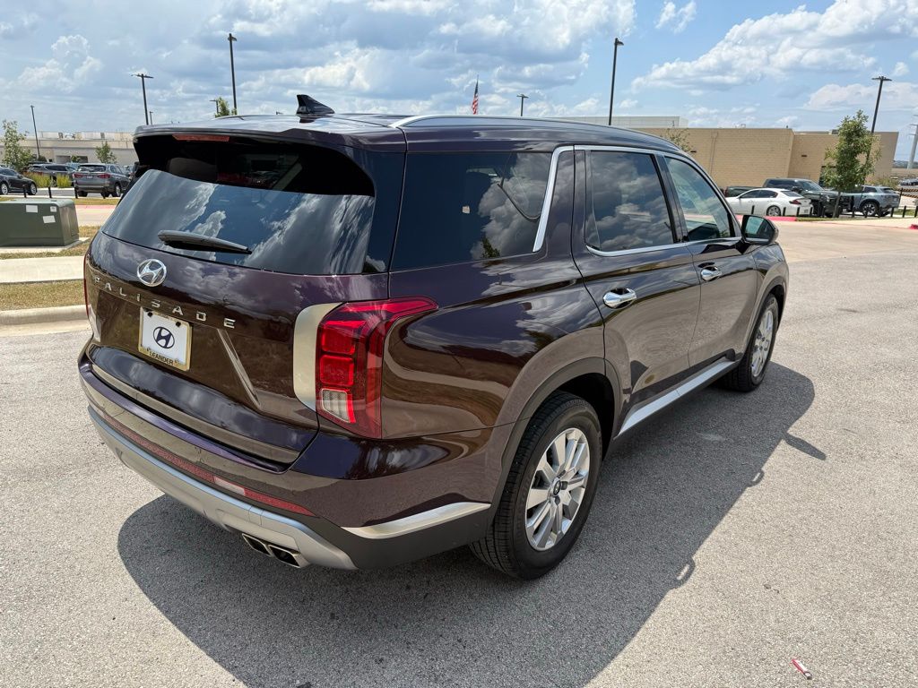 Thumbnail: 2023 Hyundai Palisade - 5