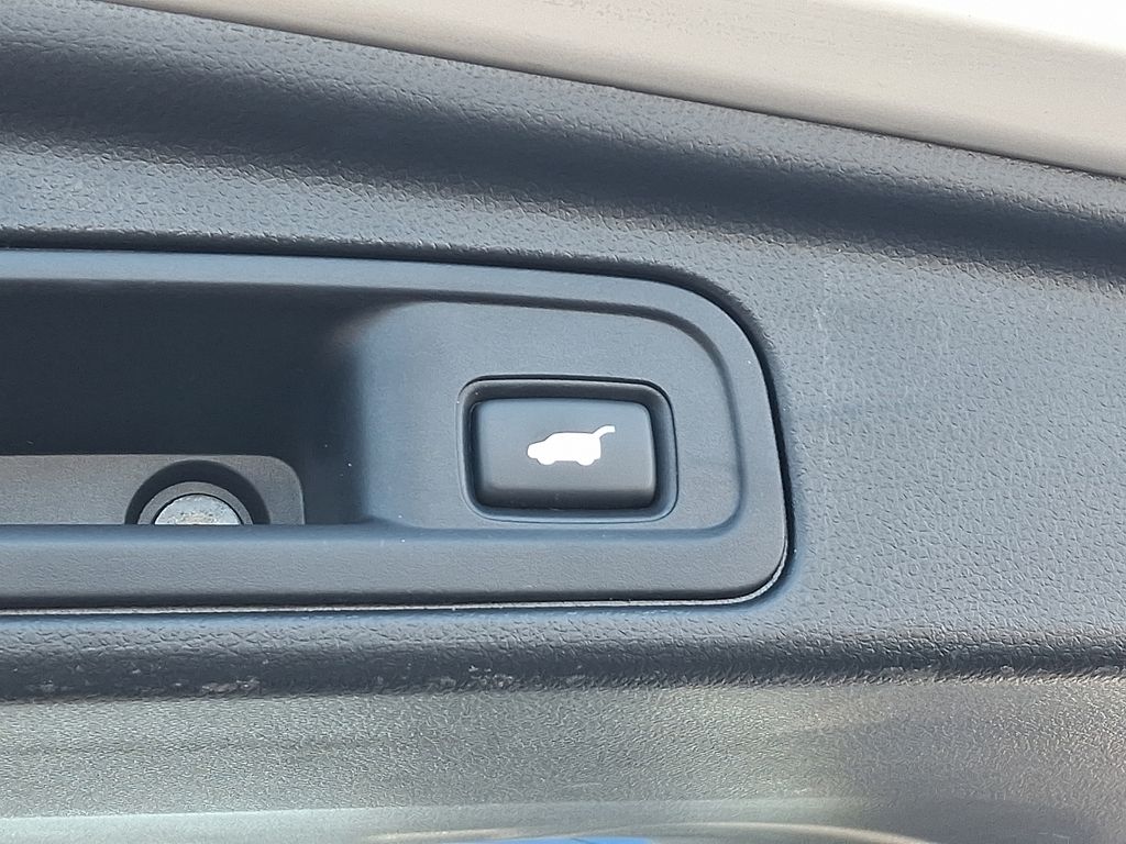 Thumbnail: 2022 Honda Pilot - 32