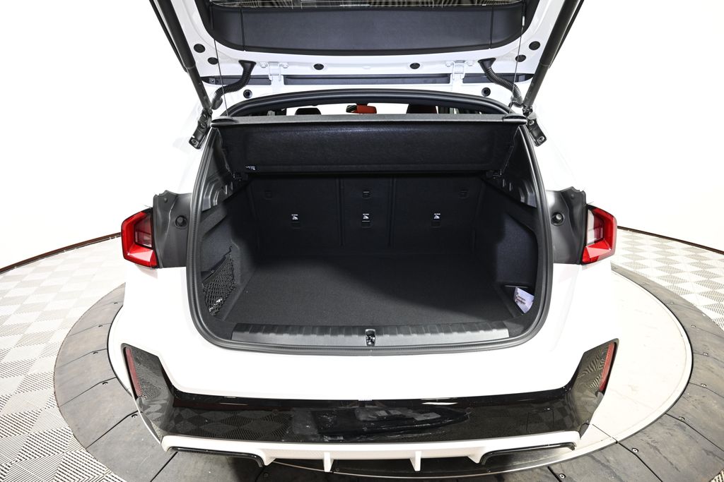 Thumbnail: 2025 BMW X1 - 10