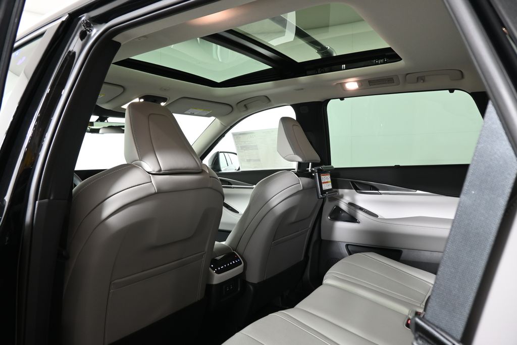 Thumbnail: 2026 INFINITI QX60 - 27