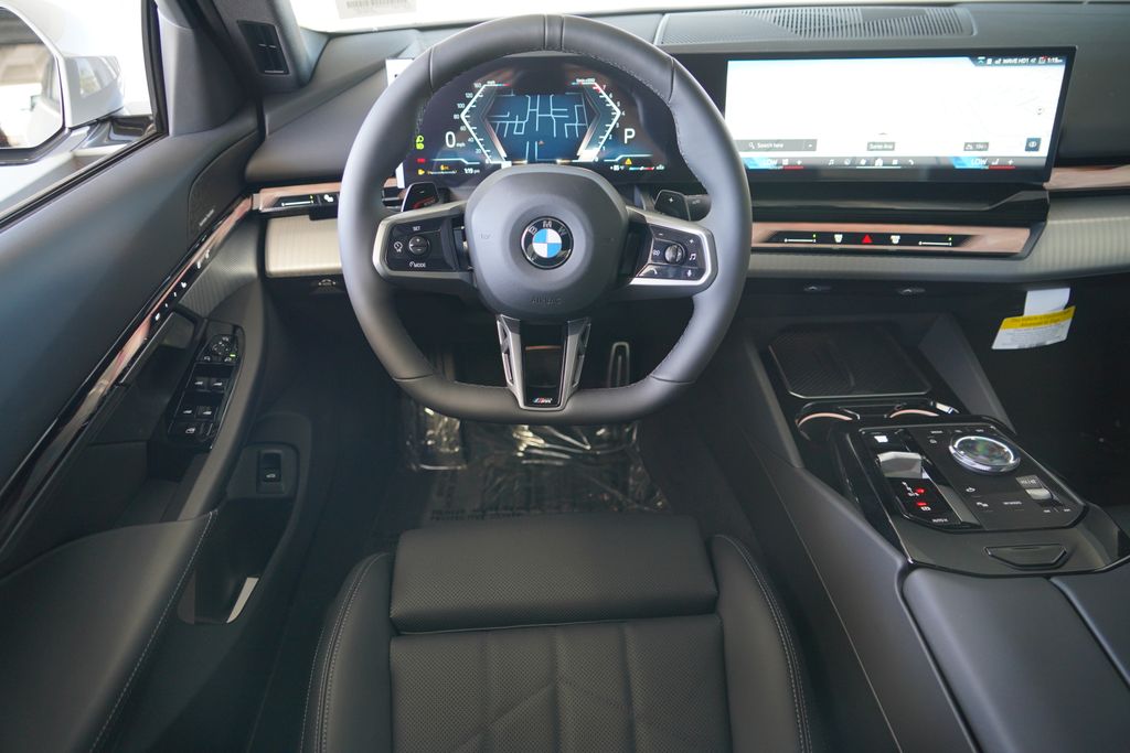 Thumbnail: 2027 BMW 5 Series - 15