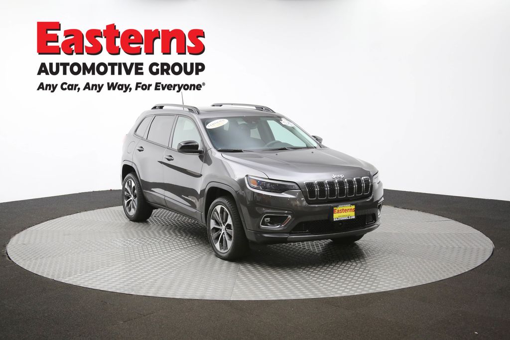 Used 2022 Gray Jeep Limited image 51