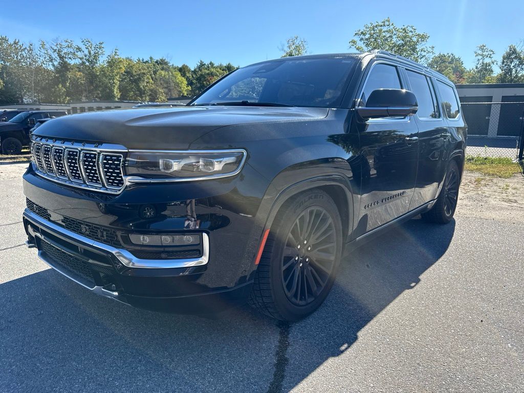 Diamond Black Crystal Pearlcoat 2022 Jeep Grand Wagoneer SUV / Crossover Four-Wheel Drive 8-Speed Automatic