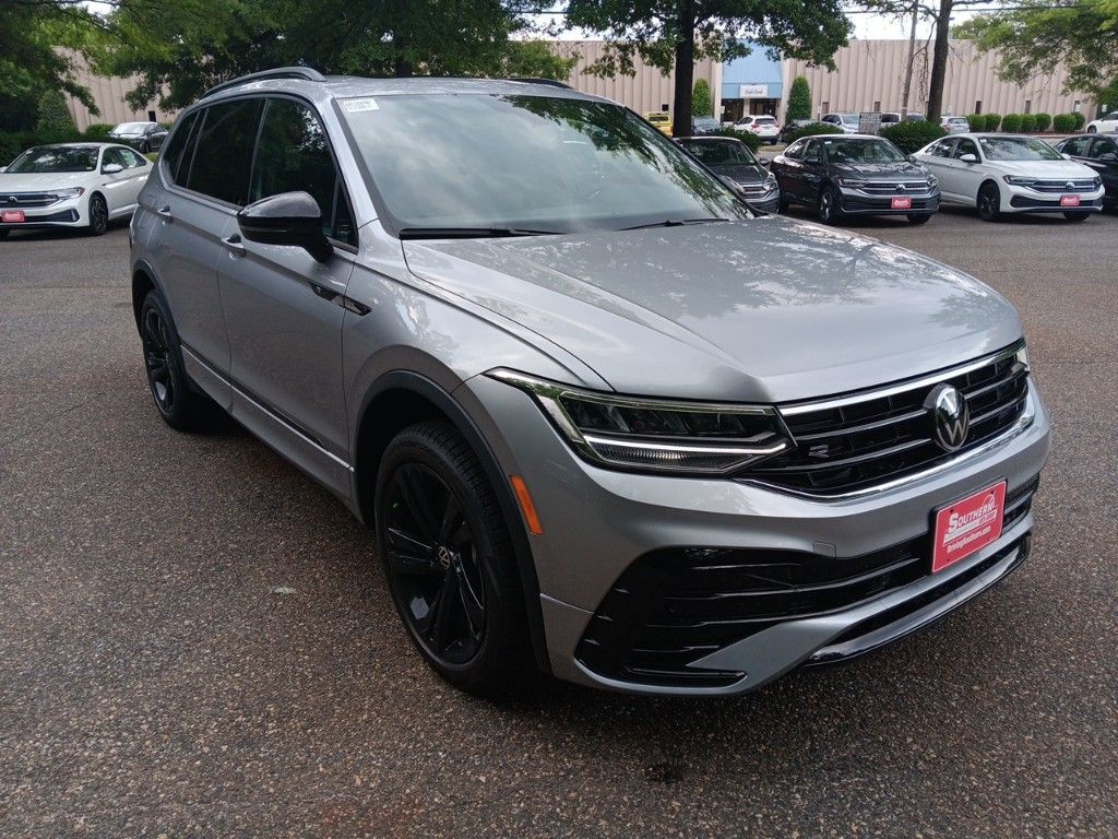 2024 Volkswagen Tiguan 2.0T SE R-Line Black 7