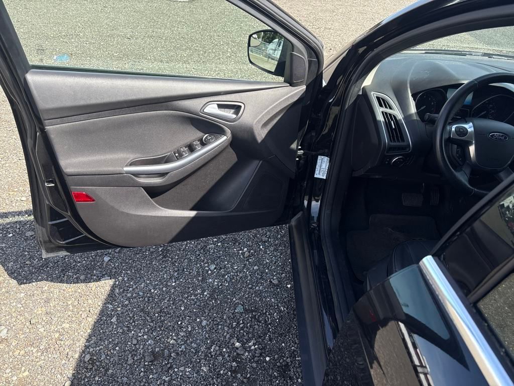 2014 Tuxedo Black Metallic Ford Focus Titanium FWD Hatchback