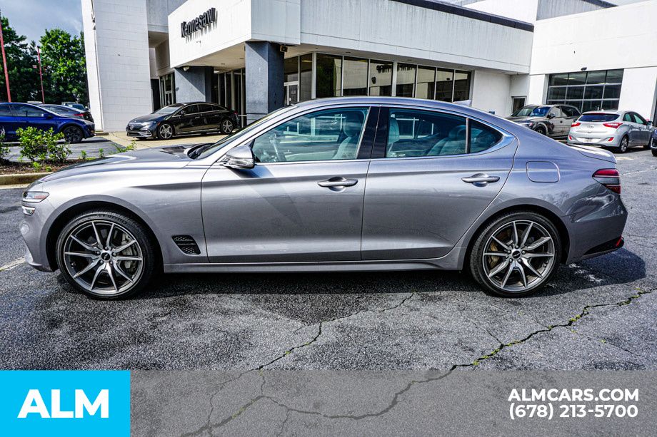 Used 2025 Silver Genesis 2.5T image 7