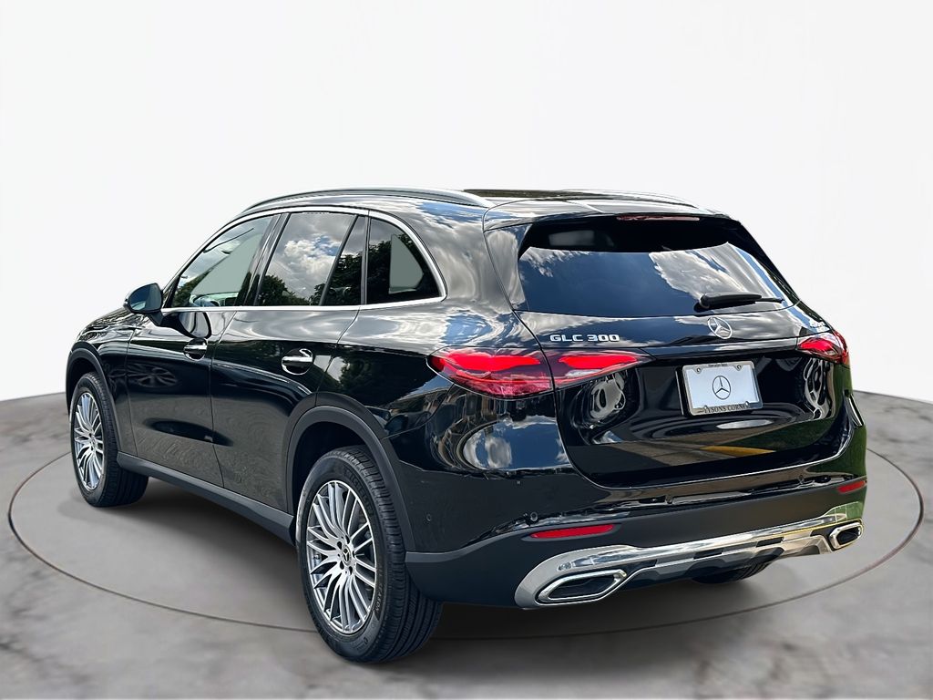 Thumbnail: 2024 Mercedes-Benz GLC - 11