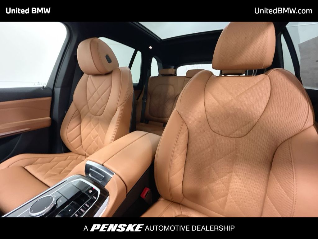 Thumbnail: 2026 BMW X5 - 13