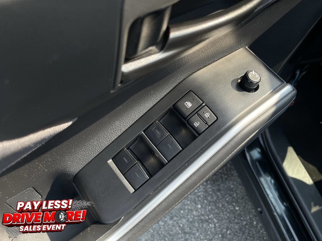Used 2023 Toyota Highlander SUV