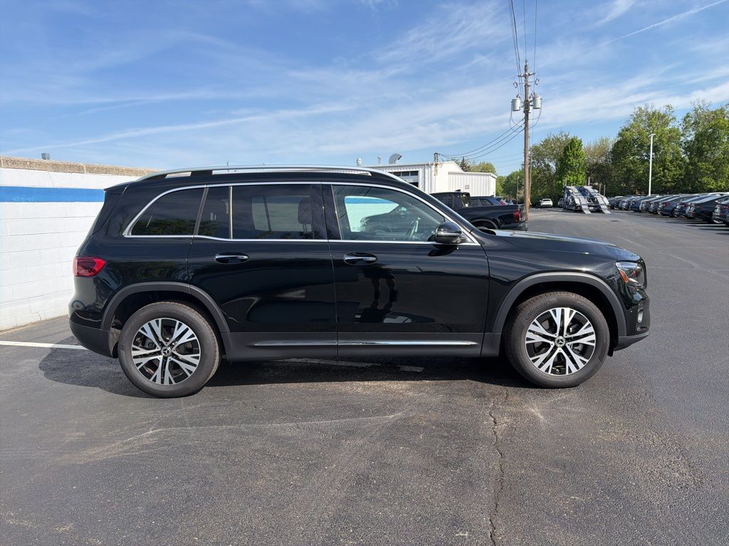 Thumbnail: 2025 Mercedes-Benz GLB - 6