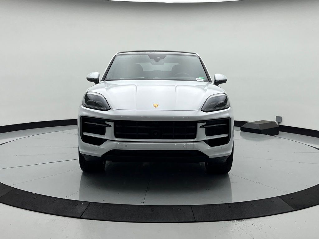 Thumbnail: 2025 Porsche  - 6