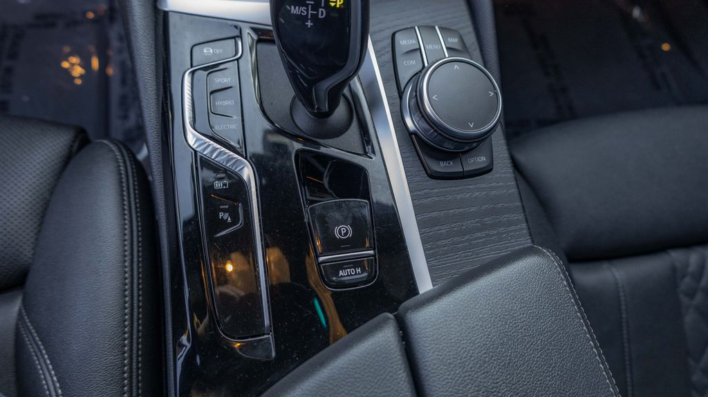 Used 2023 BMW 5 Series 530e iPerformance 4D Sedan