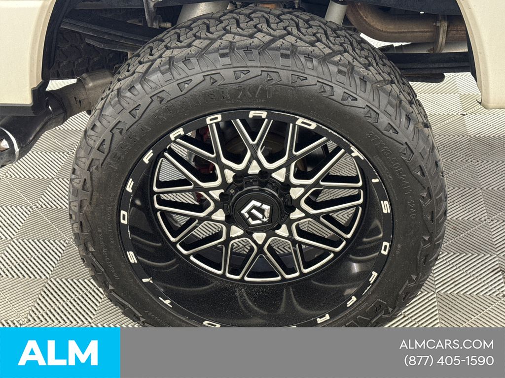 Used 2020 Black Ford Platinum image 21