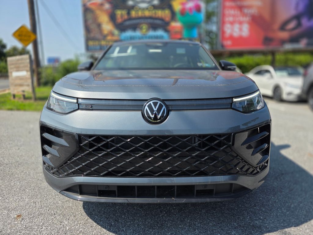 2026 Volkswagen Tiguan 2.0T SE R-Line Black - 3