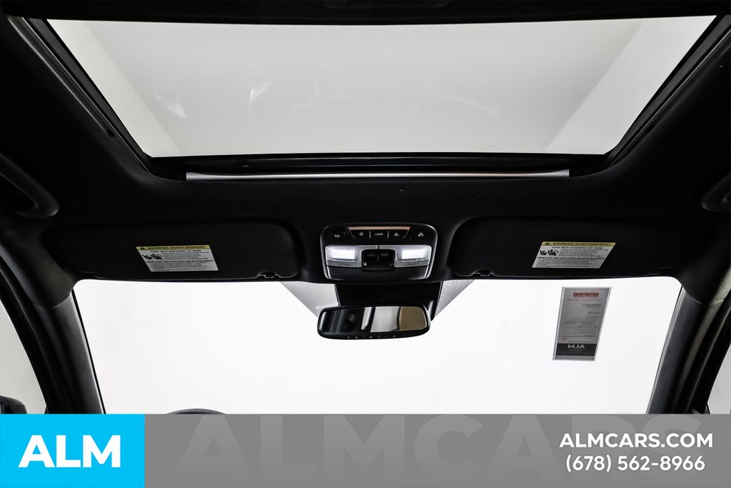 Used 2022 Black Kia SX image 33