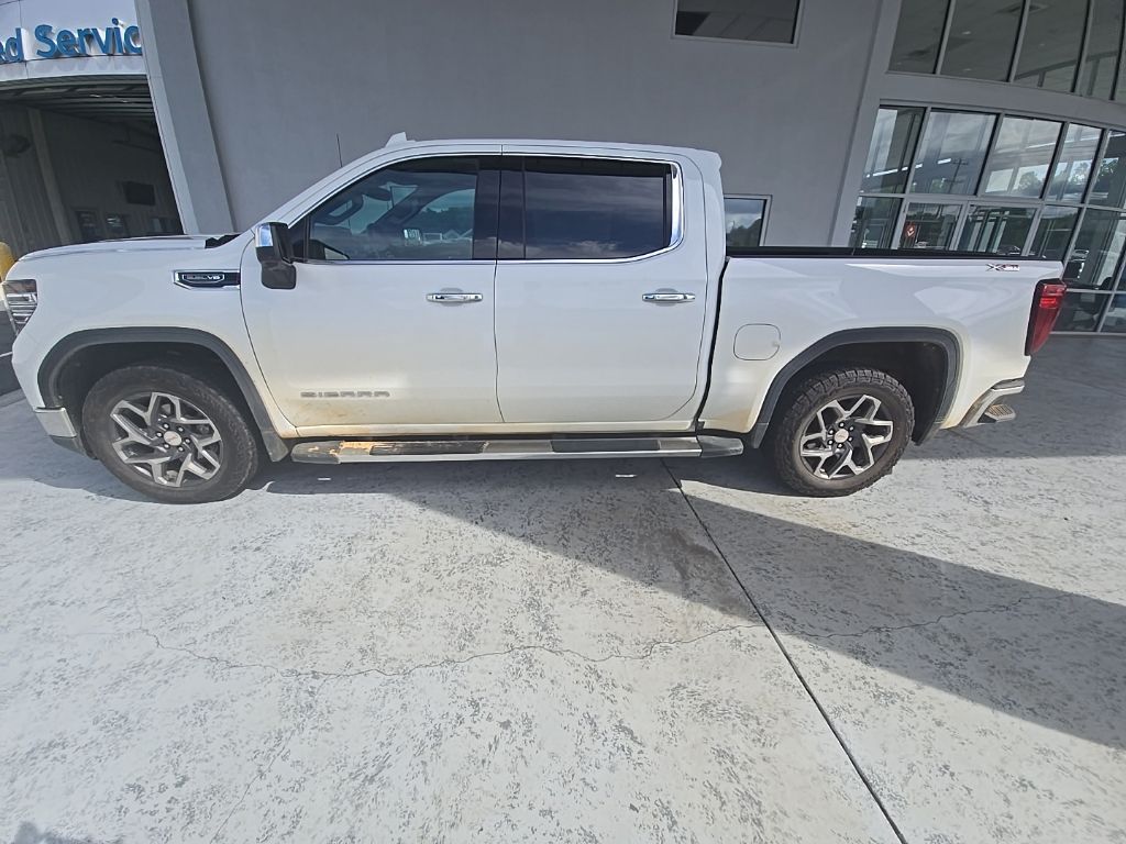 2025 GMC Sierra 1500 SLT Crew Cab 4WD