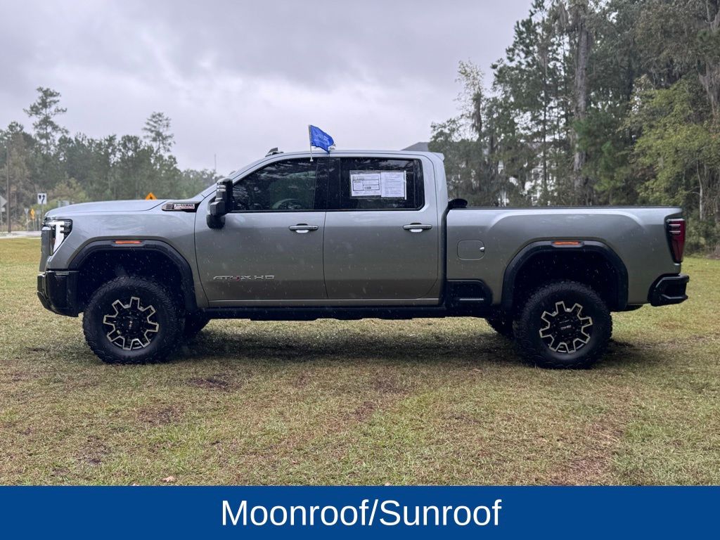 2025 GMC Sierra 2500HD 4WD Crew Cab Standard Bed AT4X