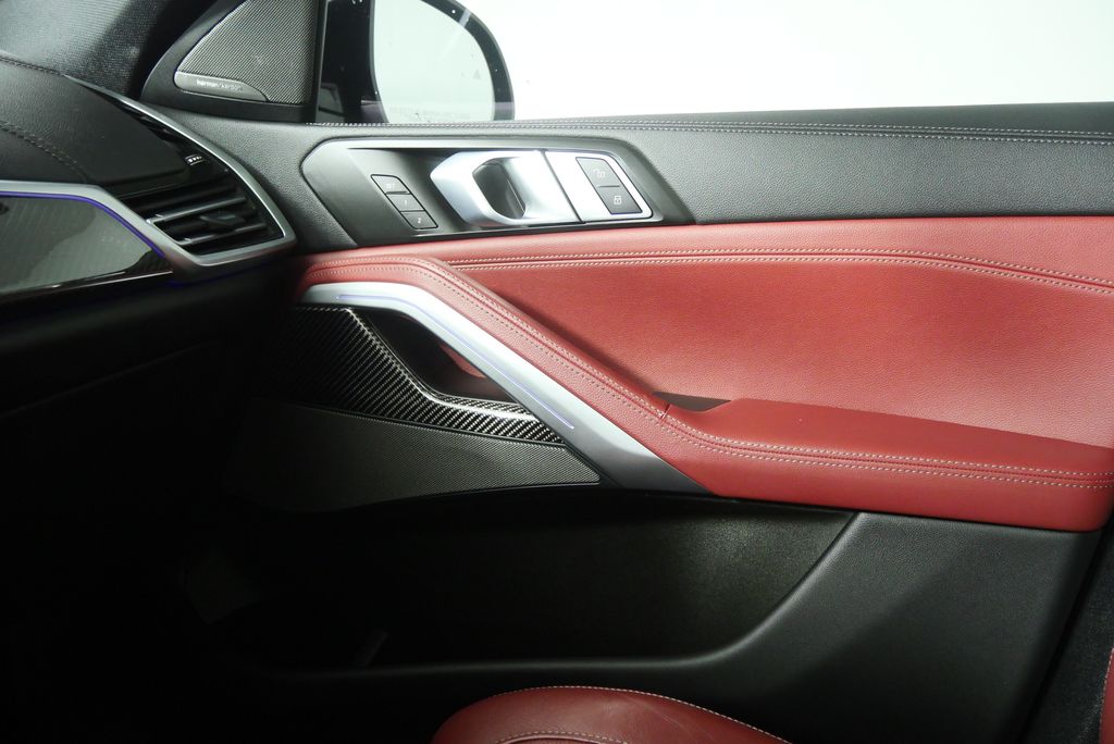Thumbnail: 2021 BMW X6 - 28