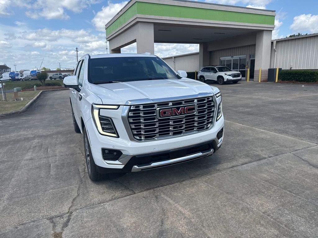 2025 Summit White GMC Yukon Denali RWD SUV