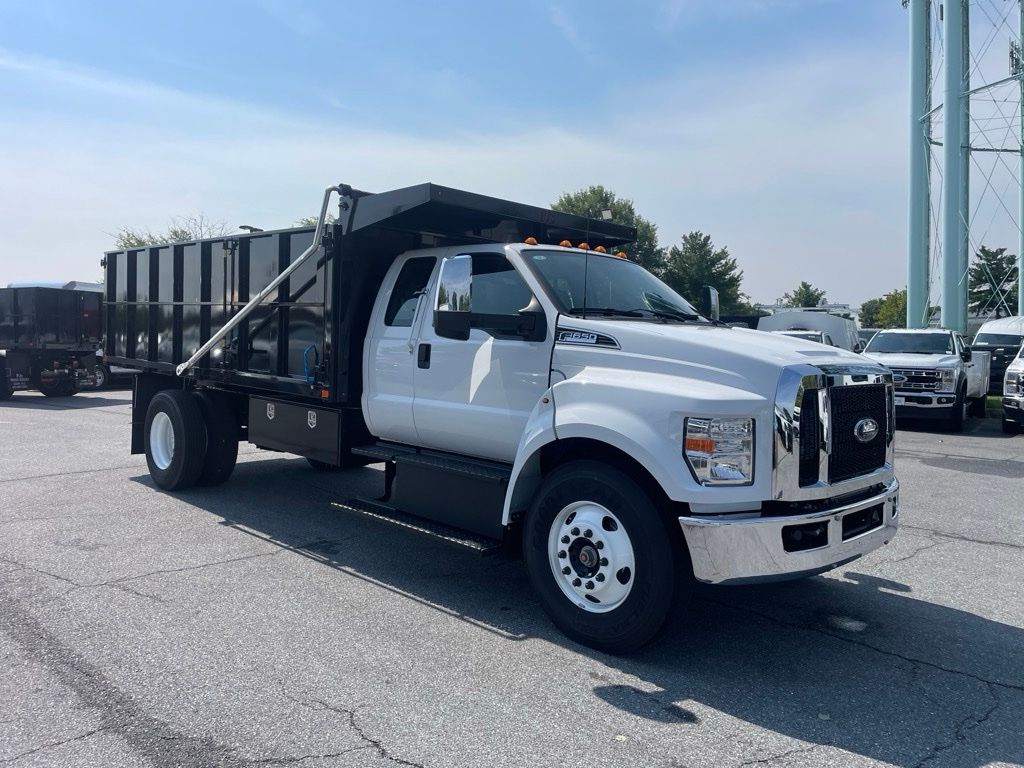 2027 Ford F-650 Diesel 