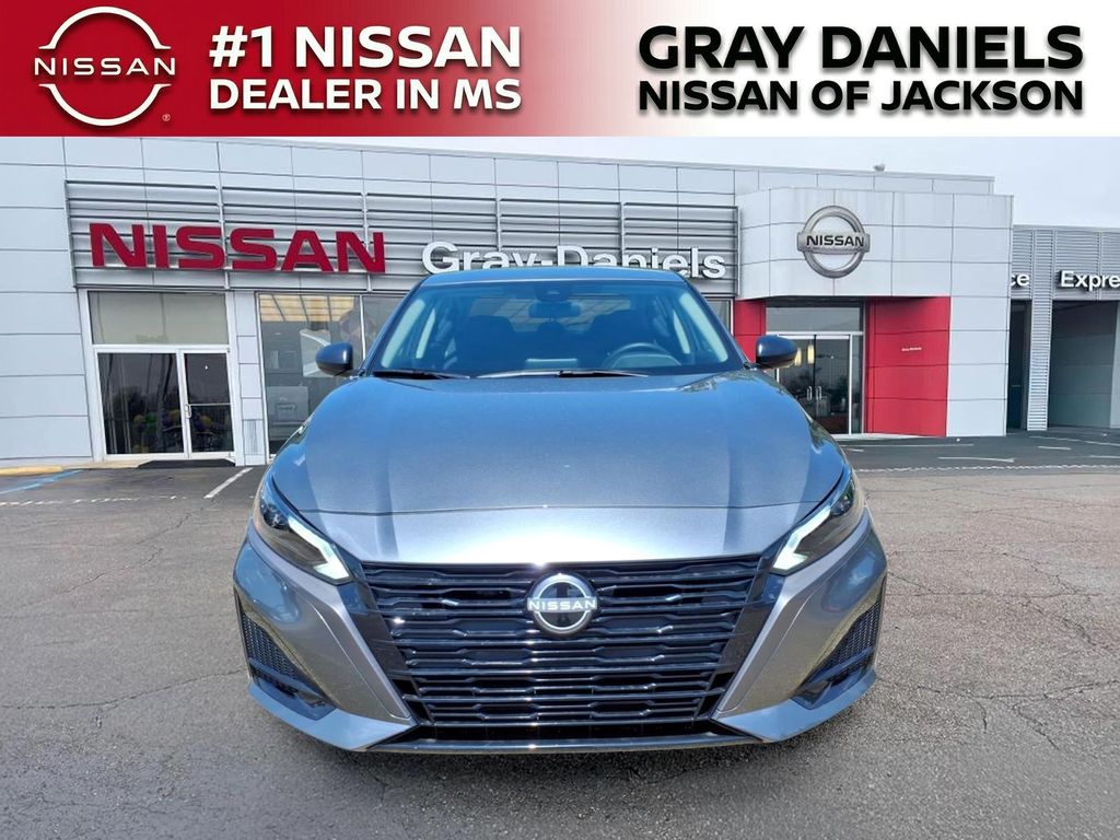 New 2026 Nissan Altima Sedan