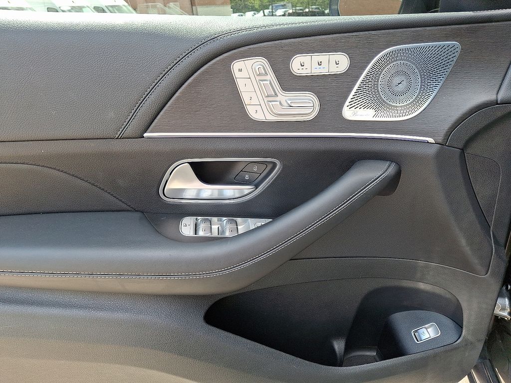 Thumbnail: 2021 Mercedes-Benz GLE - 12