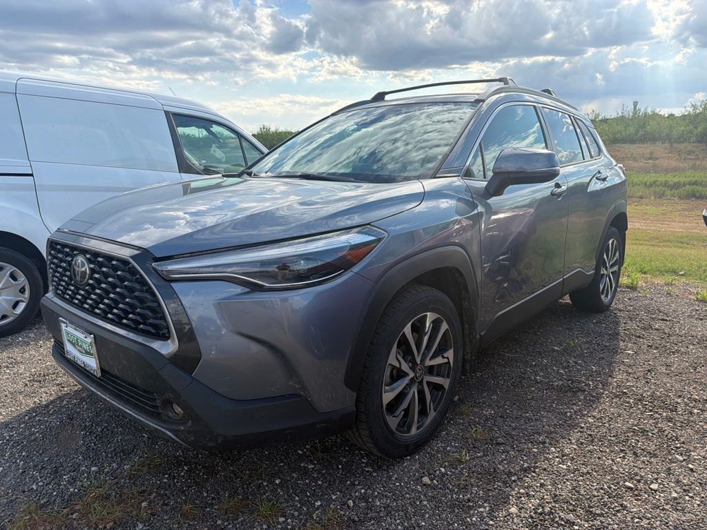 Celestite 2022 Toyota Corolla Cross SUV / Crossover Front-Wheel Drive Continuously Variable Transmission