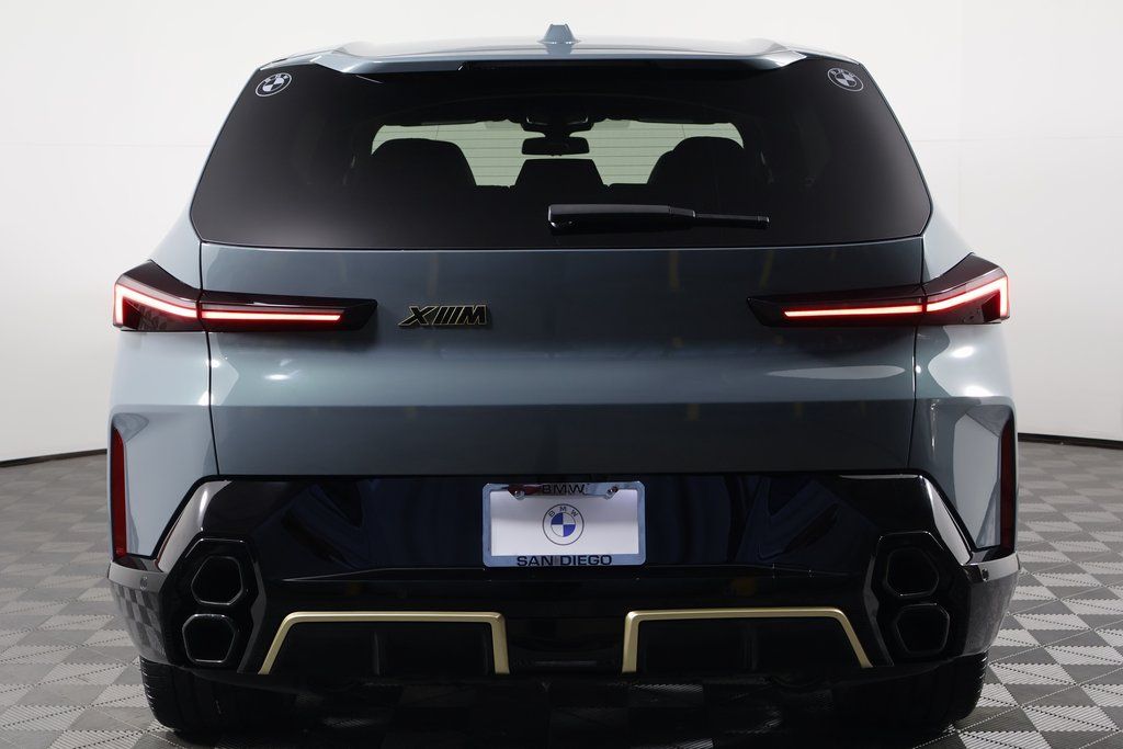 Thumbnail: 2023 BMW XM - 5