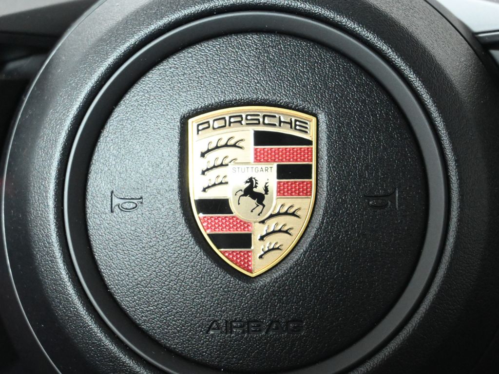 Thumbnail: 2024 Porsche Macan - 18