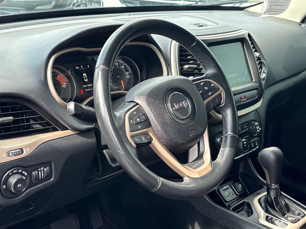 Used Car 2017 Jeep Cherokee  Latitude For Sale Under $15,000 In Austin, Texas